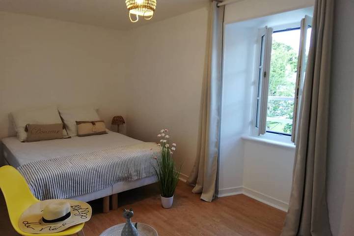 Location de vacances pour 6 personnes, avec terrasse et jardin à Gratot - 3