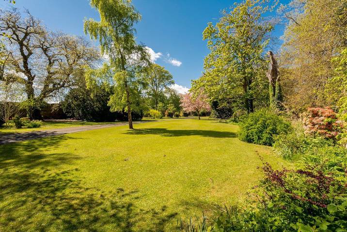 Ferienhaus für 24 Personen, mit Terrasse und Garten sowie Whirlpool in Edinburgh - 2