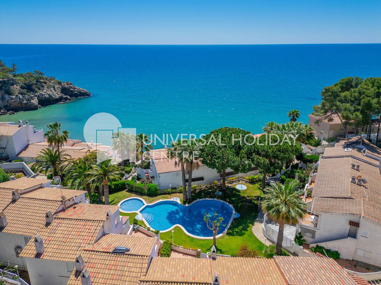Casas Blancas Family Complex in Cap Salou, Salou