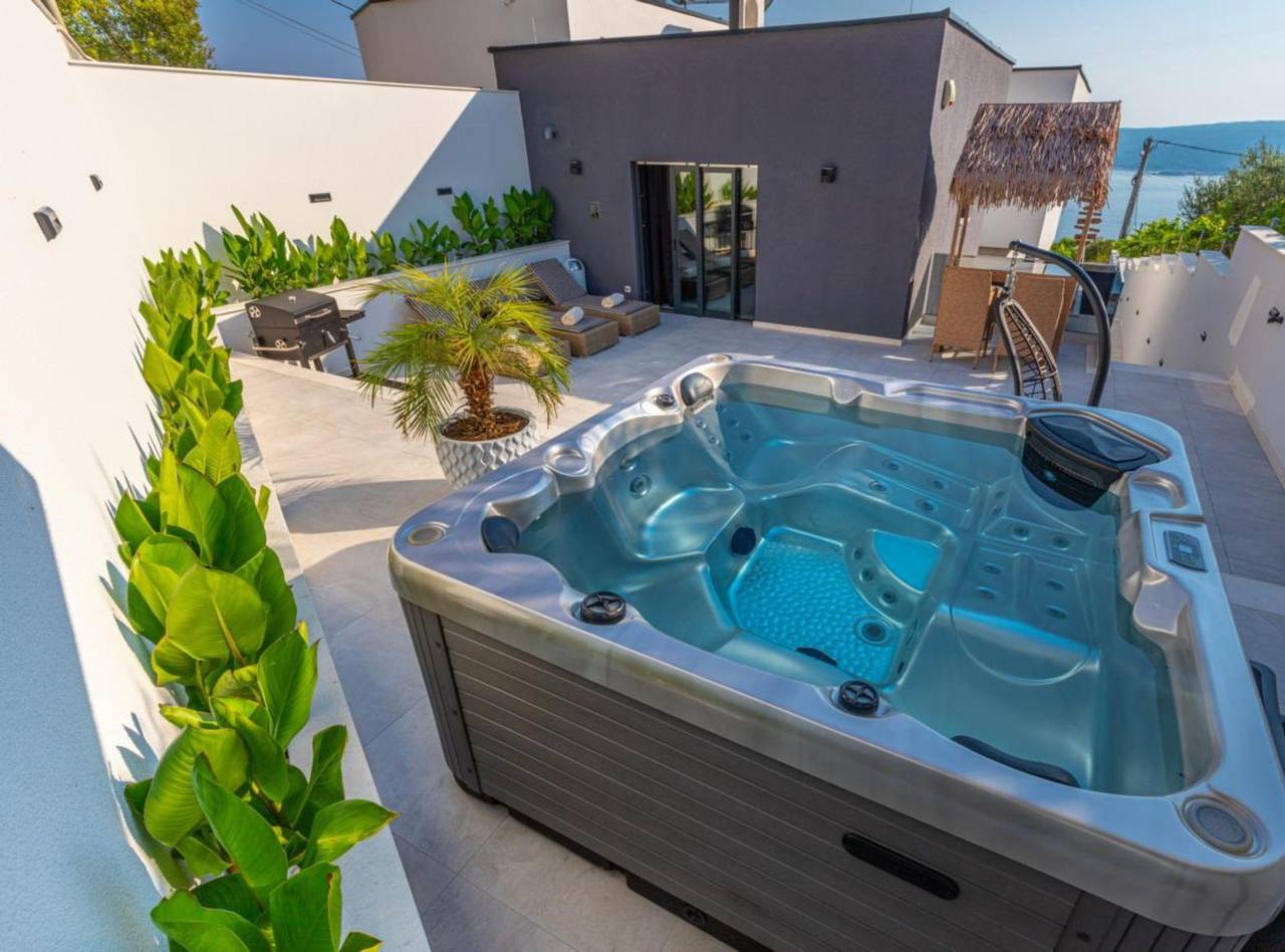 Villa für 8 Personen mit Balkon in Crikvenica, Primorje-Gorski Kotar