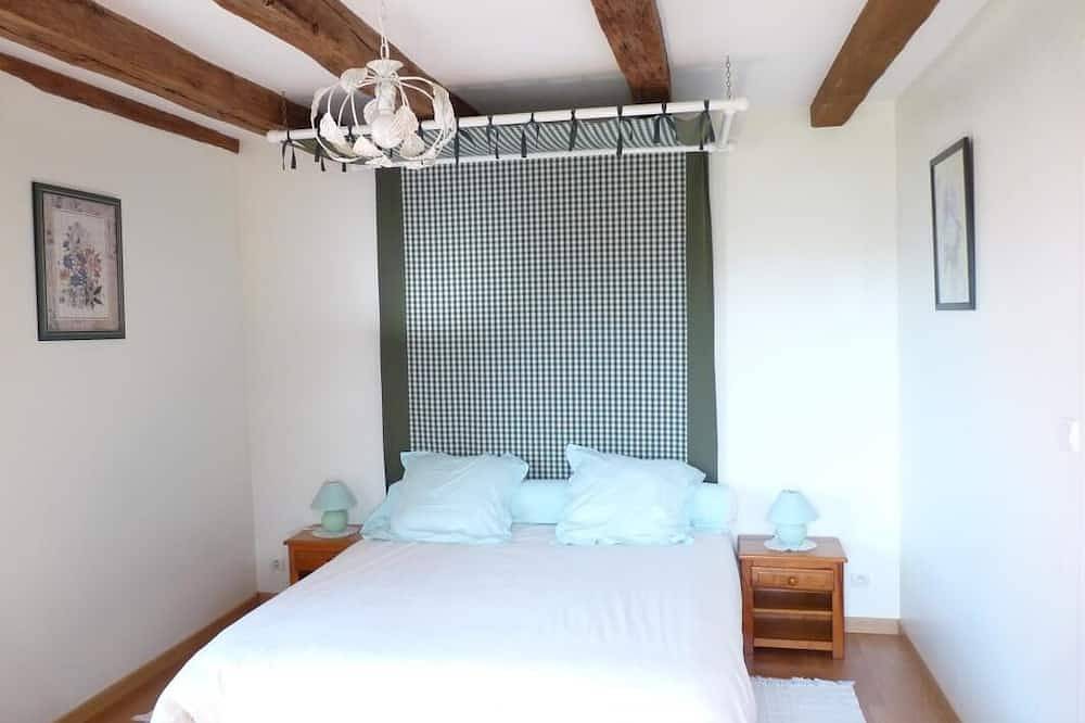 La Maison d'Angel - Coussay-Les-Bois in Leigné-les-Bois, Vienne (France)