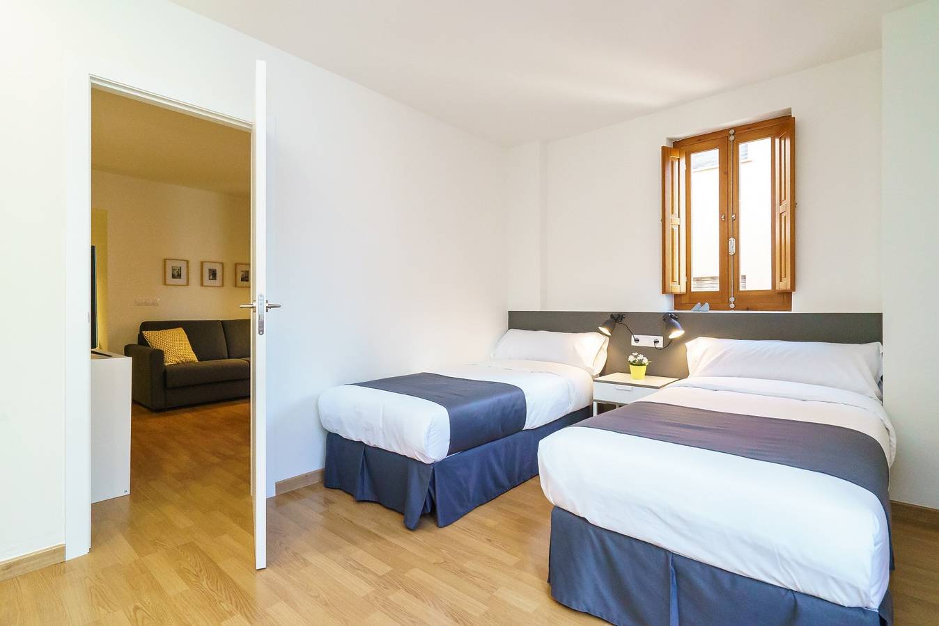 Apartamento entero, Apartamento de vacaciones para 6 personas con balcón in Valencia City Centre, Valencia