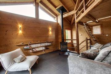 Maison de campagne pour 6 personnes, avec balcon et jardin dans Office De Tourisme De La Chapelle D Abondance