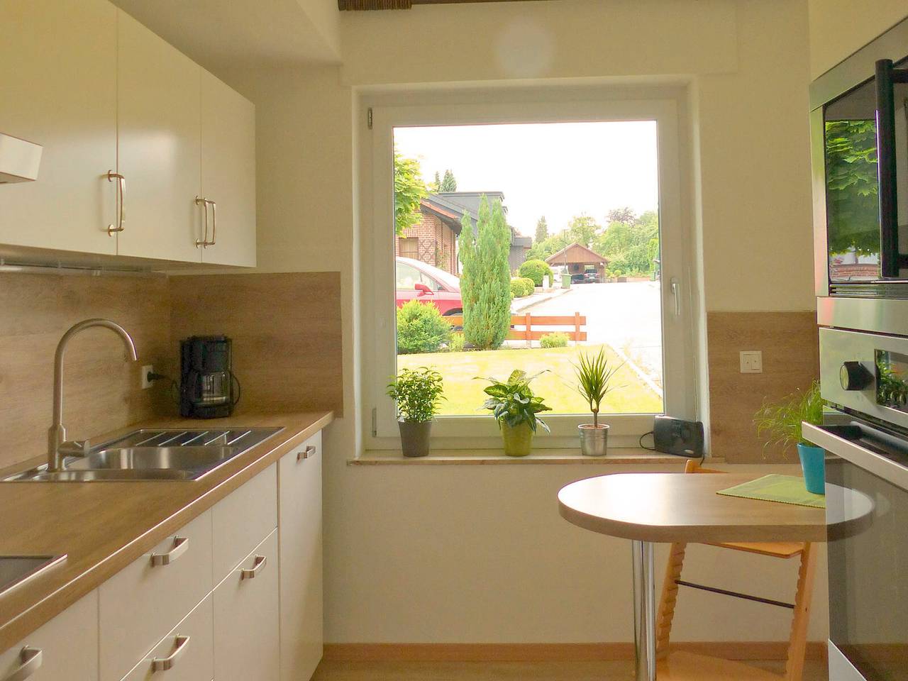 Ganze Wohnung, Ferienwohnung 'Am Lerchenweg' mit privater Terrasse, Garten und Wlan in Körbecke, Möhnesee