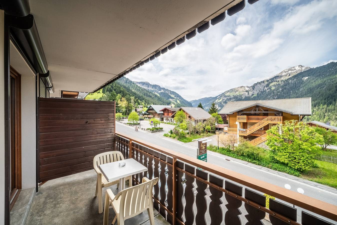 Einzimmerapartment 'Le Garolou - 4 Pers' mit Bergblick, Balkon und Wi-Fi in Châtel, Les Portes du Soleil