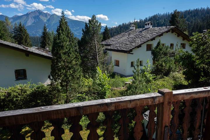 Haus 3 - House 3 in Laax GR 2, Laax