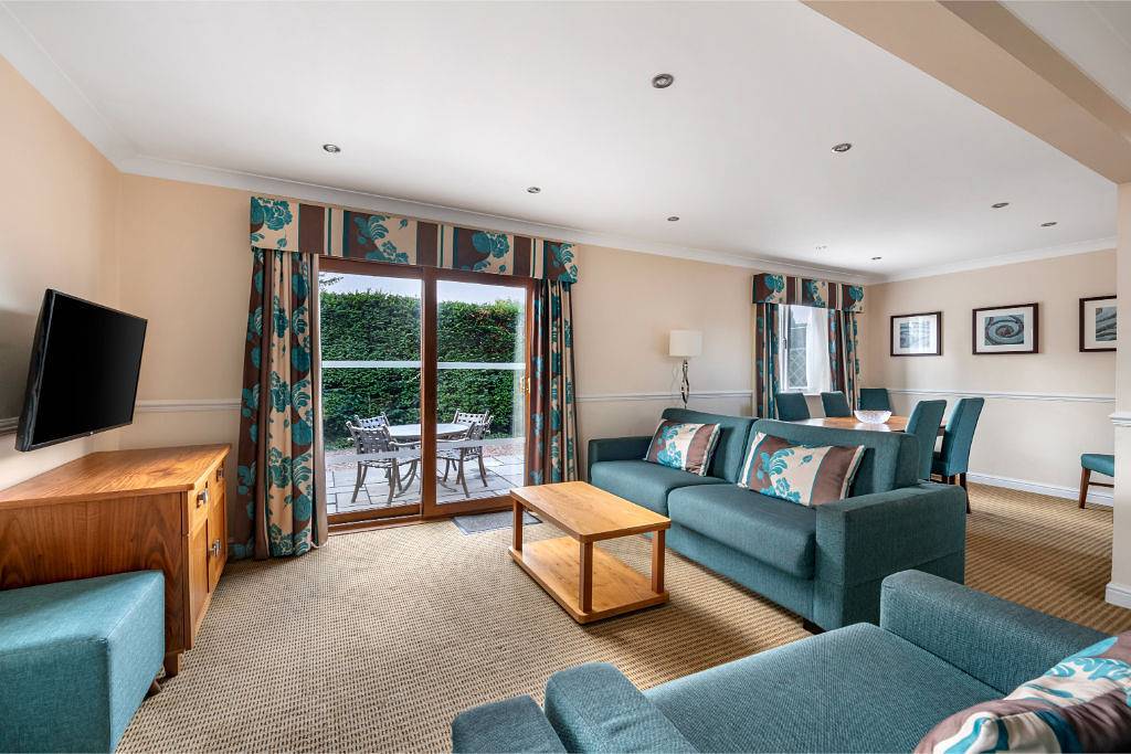 Entire apartment, Wychnor Park Country Club in Staffordshire