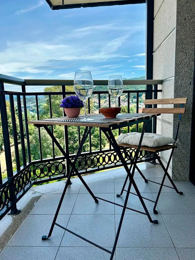 Apartamento de vacaciones para 3 personas, con balcón y vistas - 1