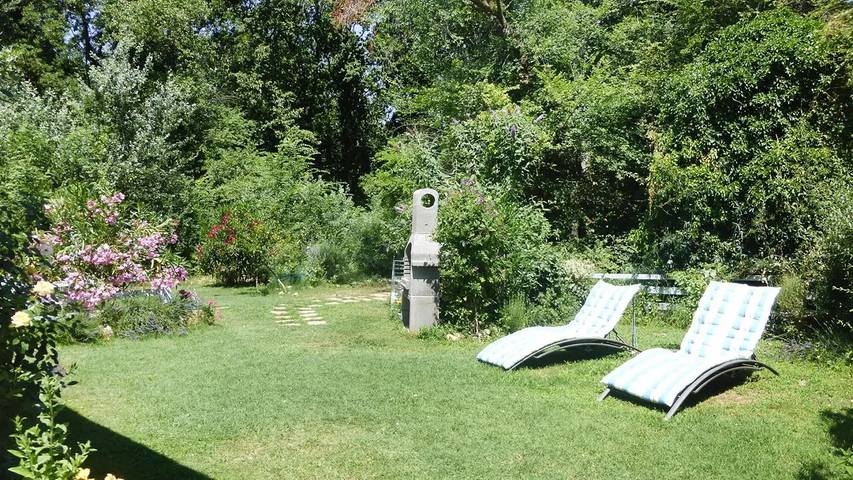 Gîte pour 2 personnes, avec jardin et piscine, animaux acceptés à Caderousse - 3