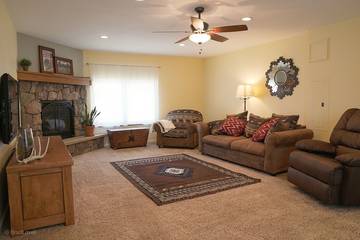 Vacation House for 8 Guests in Estes Park, Larimer County, Picture 1