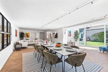 Villa pour 16 personnes, avec sauna et vue ainsi que jardin et piscine, adapté aux familles à Vienne (Autriche)