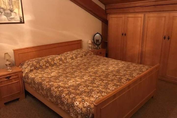 Ganze Wohnung, Spacious and bright attic room in Siror, Primiero San Martino di Castrozza