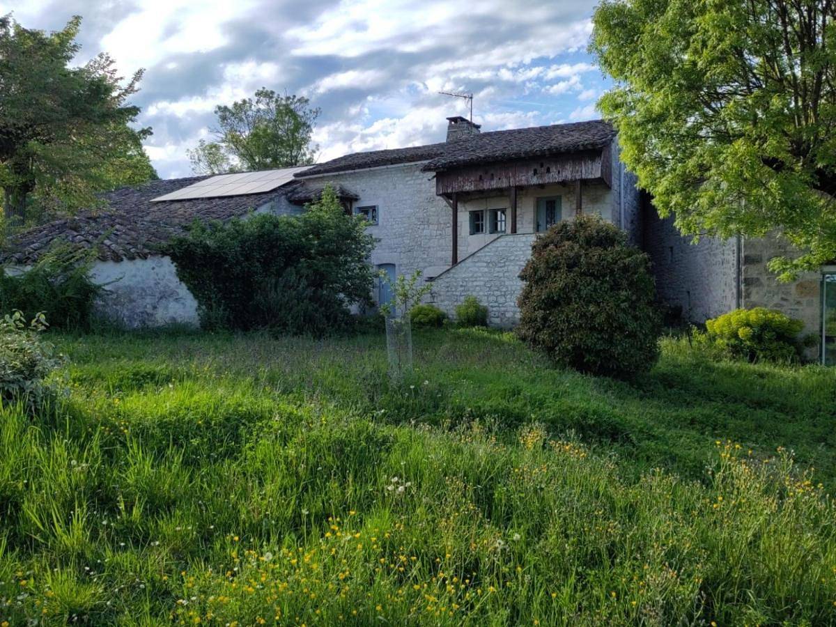 Gîte La Vésarnie in Montaigu-de-Quercy, Quercy