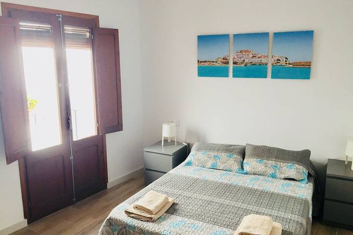 Vieille maison de ville de Peñíscola, à côté de Bufador in Peñíscola, Costa del Azahar
