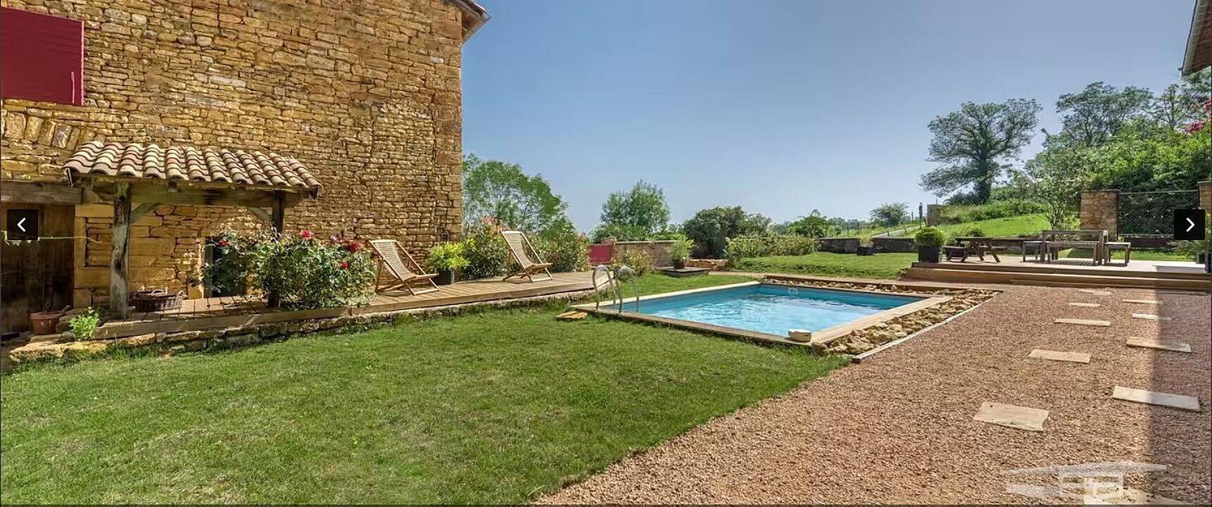 Maison pour des vacances de rêve avec piscine in Ville-sur-Jarnioux, Beaujolais