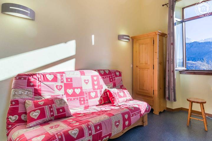 Gîte pour 6 personnes à Montgellafrey - 4