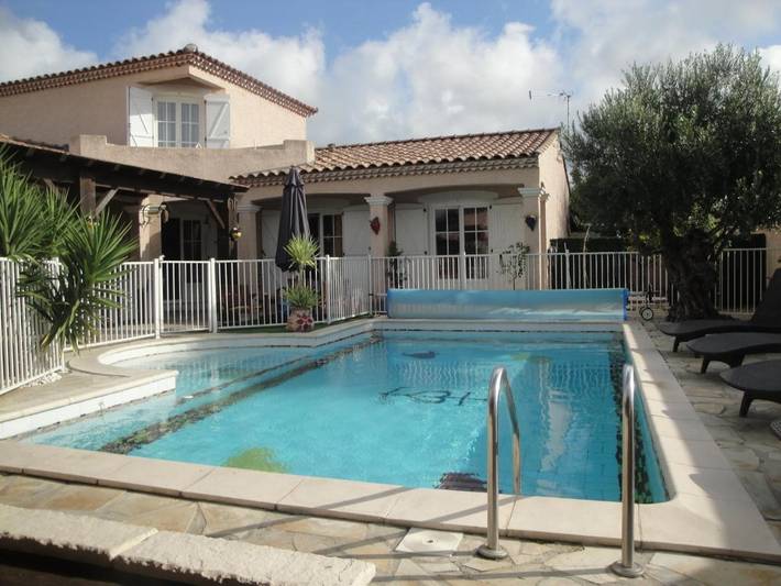 Maison de vacances pour 8 personnes, avec terrasse et piscine