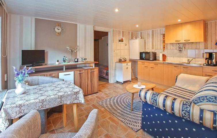 Ferienhaus für 3 Personen, mit Terrasse an der Müritz - 4