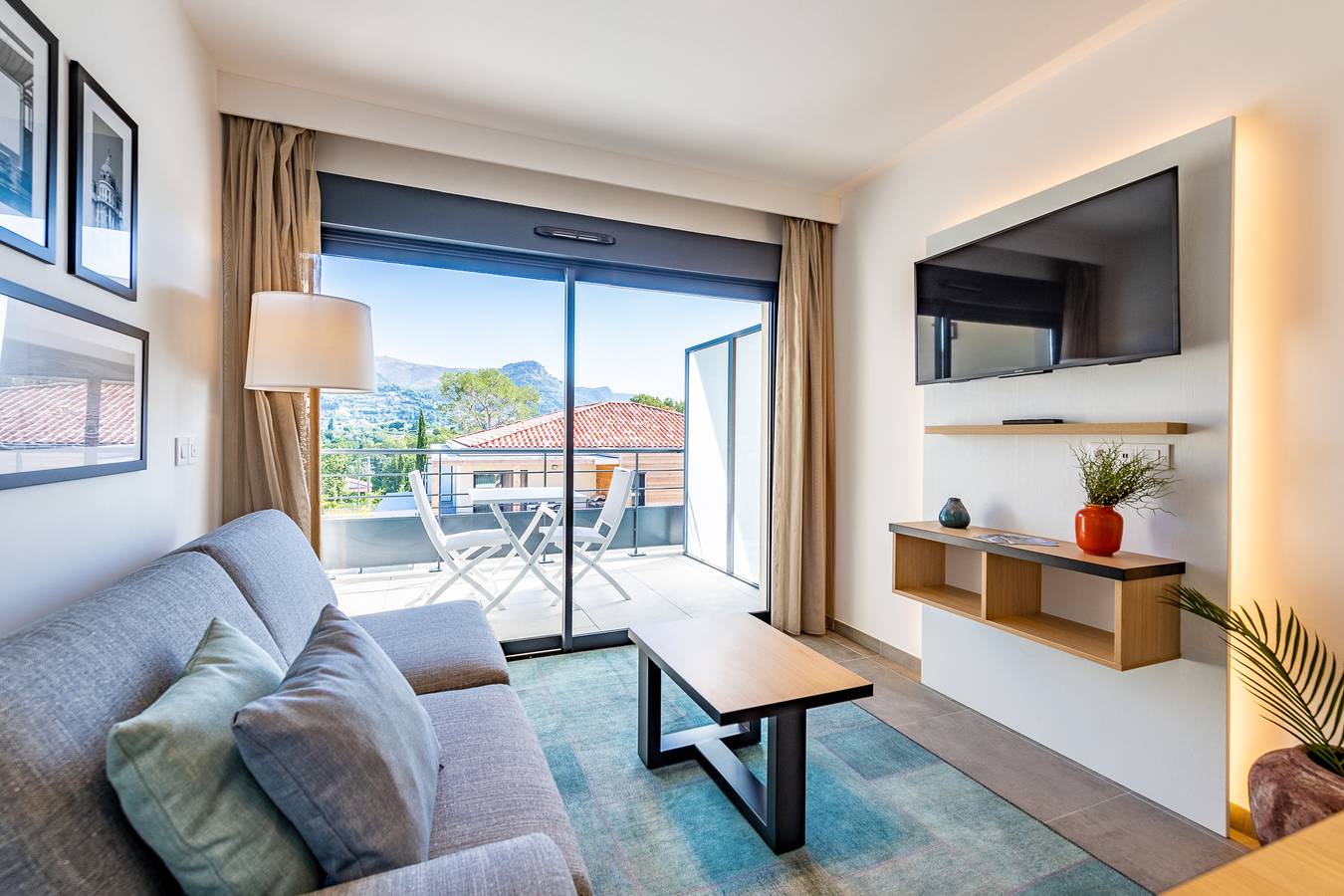 Estudio entero, New standard studio for 4 people with sofa bed and bunk bed in Vence (Alpes Marítimos), Region de Cannes