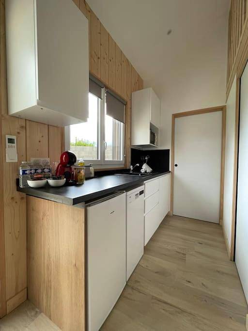 Appartement entier, Le petit chalet de la Ronzière de Miss K in Cormoranche-sur-Saône, Région de Bourg-en-Bresse