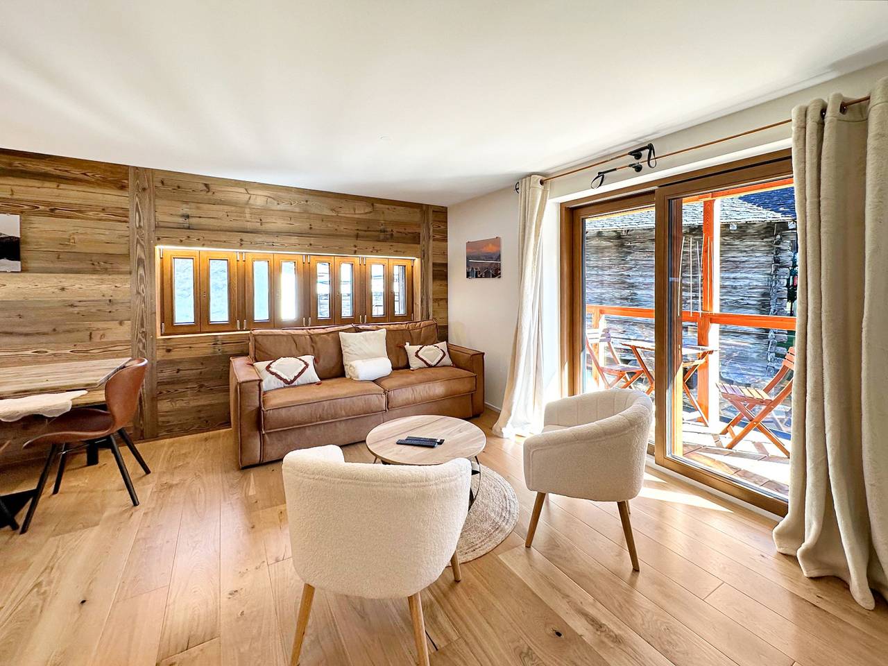 Ganze Wohnung, Pilànous Residence - Junior Suite - Swiss Alps in Nendaz, Walliser Alpen