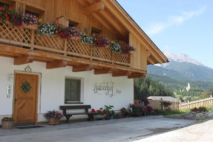 Apartamento de vacaciones para 11 personas, con jardín y vistas - 1