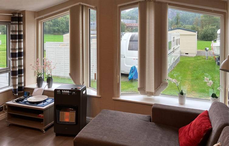 Ferienhaus für 4 Personen mit Garten in Lindesnes