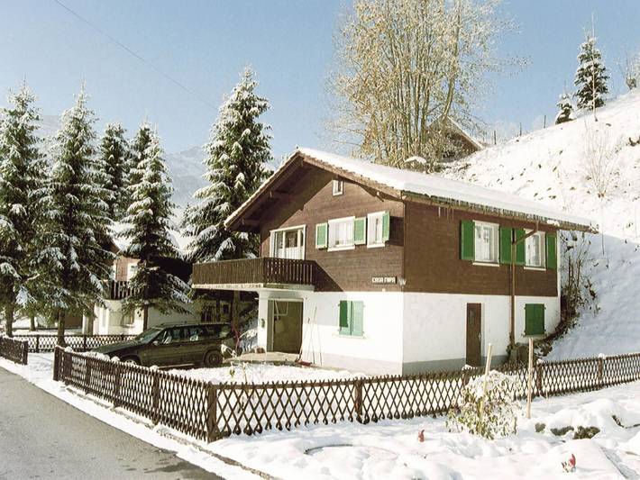 Hütte für 6 Personen, mit Balkon und Garten in Engelberg - 3