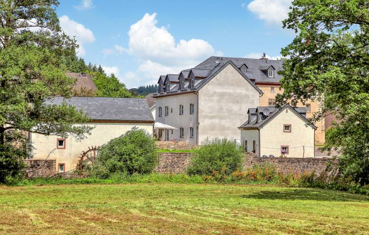 Ferienwohnung für 6 Personen, mit Terrasse und Garten