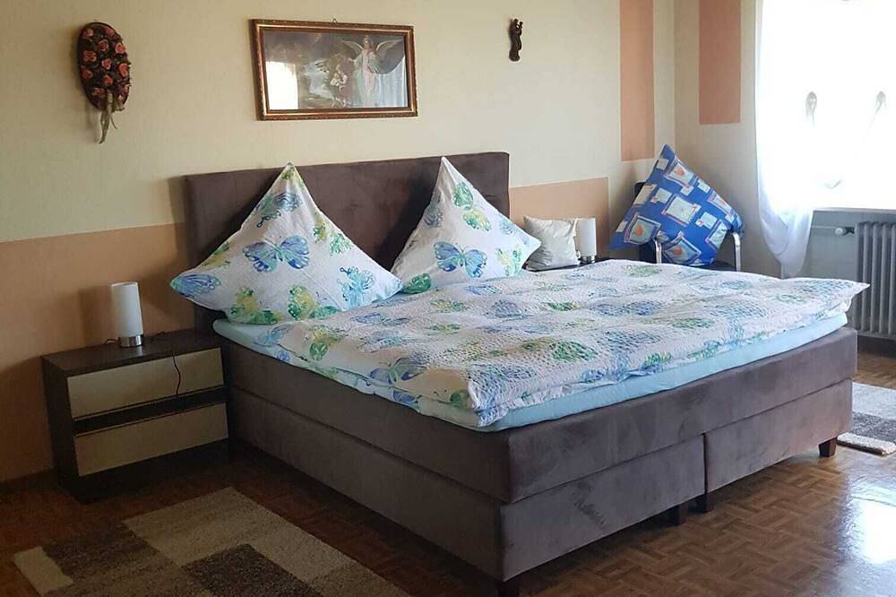 Ganze Wohnung, Gemütliche Ferienwohnung in Nittenau, Ostbayern