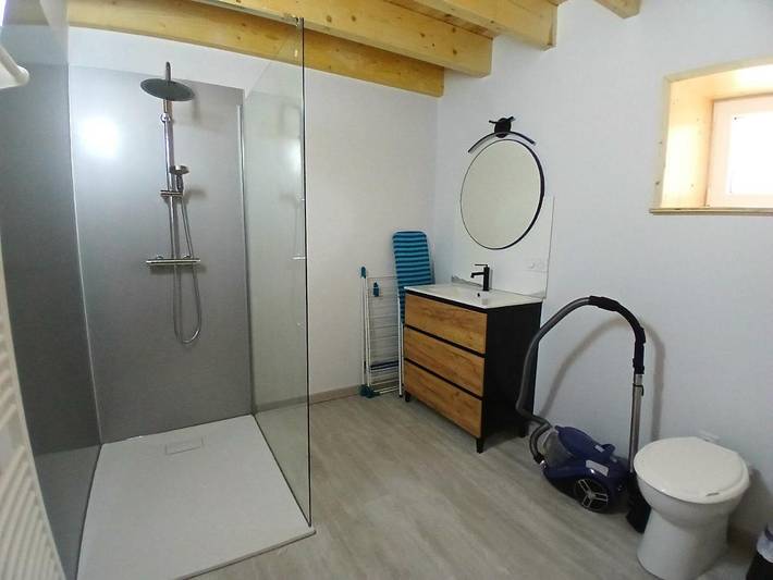 Location de vacances pour 4 personnes, avec piscine ainsi que jardin et vue à Saint-Aubin - 2