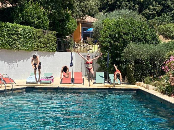 Parc de vacances pour 5 personnes, avec jardin et piscine ainsi que vue et bassin pour enfant dans le Sud de la France - 2