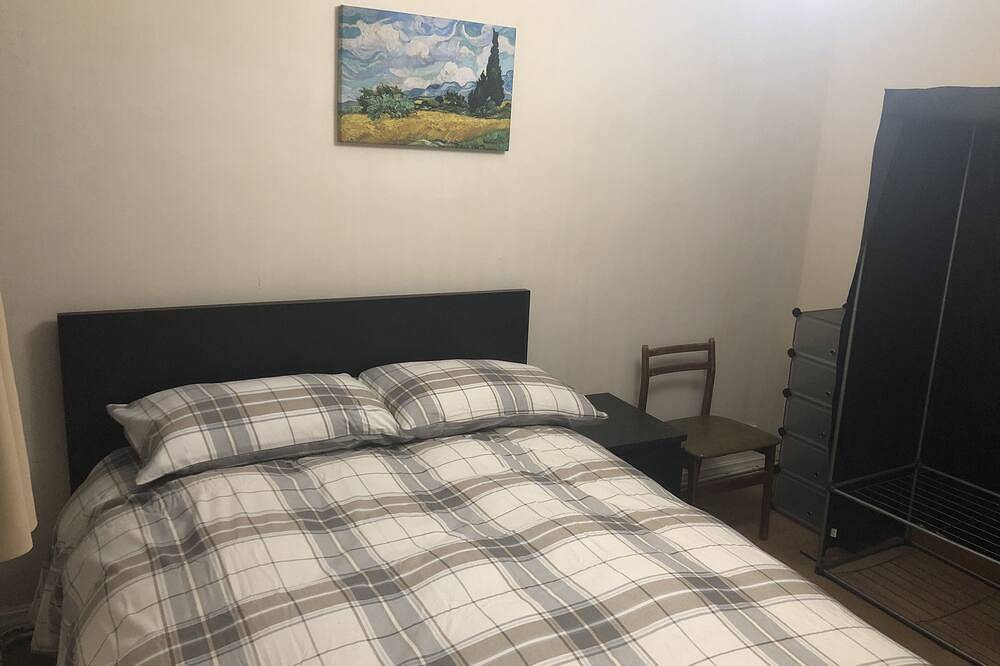 Appartamento intero, Cardiff apartment with easy access to public transport and motorway. in Cardiff, Cardiff e dintorni