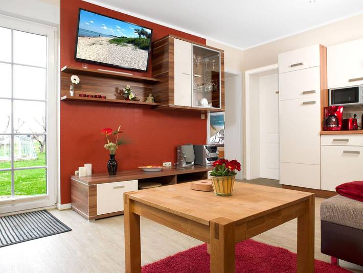 Ferienwohnung für 4 Personen, mit Terrasse und Garten sowie Ausblick in Weitendorf-Hof