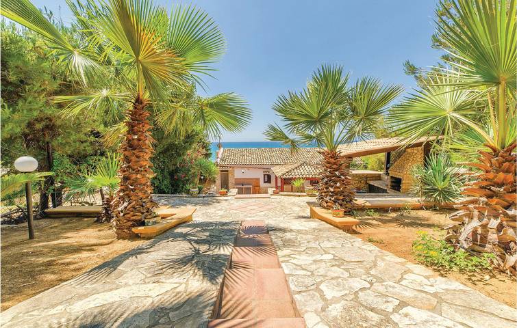 Ferienhaus für 6 Personen, mit Terrasse und Garten auf Sizilien