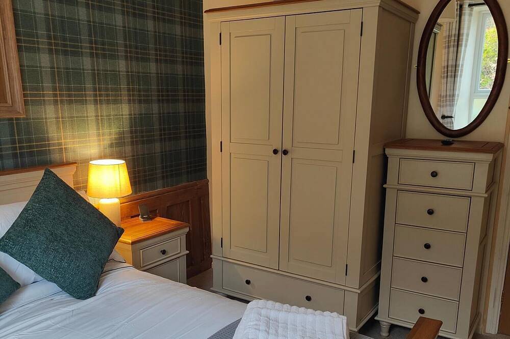 Ganze Wohnung, Modern-Doppelzimmer-Bergblick-Eigenes Badezimmer in Beddgelert, Snowdonia
