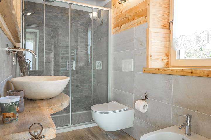 Stupenda baita in Val di Ledro per immergersi nella natura. in Molina di Ledro, Ledro