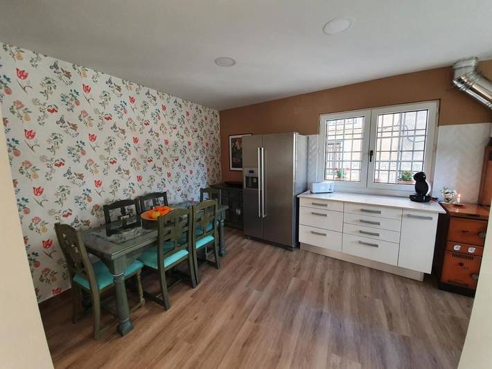 Casa rural para 8 personas, con Balcón y Terraza además de Jardín y Vistas en Provincia de Guadalajara - 4