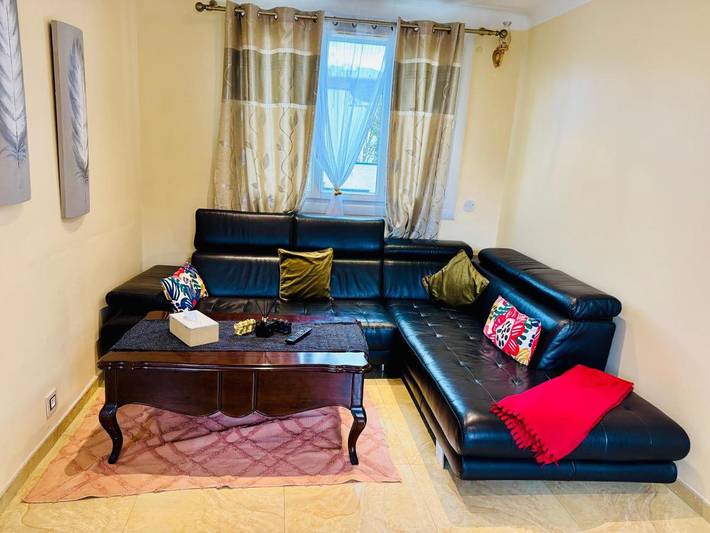 Location de vacances pour 8 personnes, avec jardin à Montmorency - 2