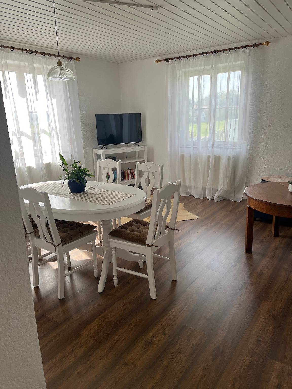 Entire apartment, Apartment 'Ferienwohnung Modelshauser Mühle' with Wi-Fi in Laugna, Bavarian Swabia