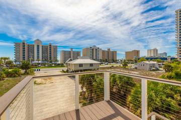 Vacation Rental for 18 Guests in Gulf Shores, Mobile Bay, Picture 2
