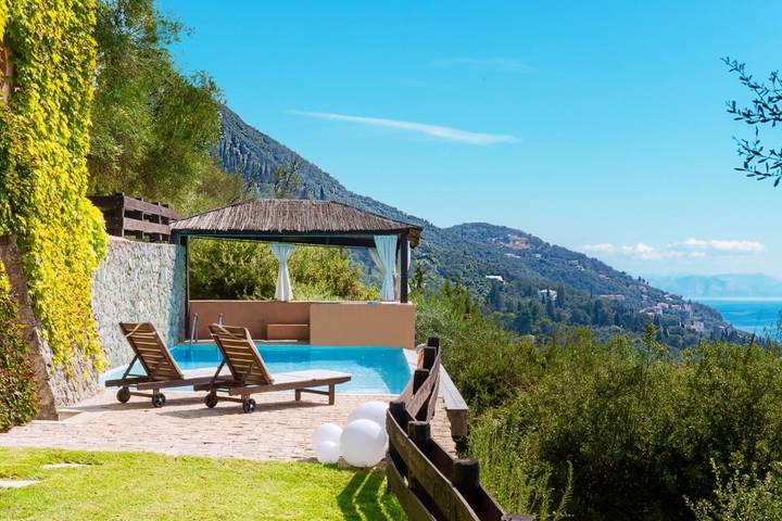 Ferienhaus für 6 Personen, mit Balkon und Terrasse sowie Garten und Pool in Agios Markos