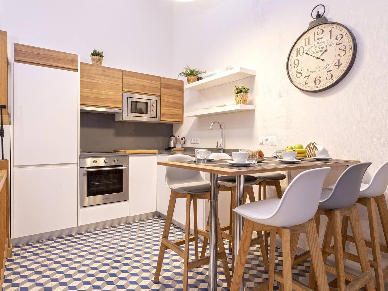 Entire holiday apartment, Sunstay Luxe Flat Ii Torremolinos in Montemar Torremolinos, Torremolinos