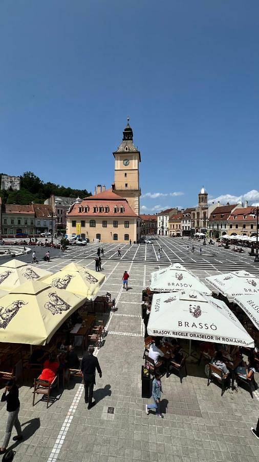 Gîte pour 4 personnes, avec terrasse et vue dans Poiana Brasov - Brasov - 3