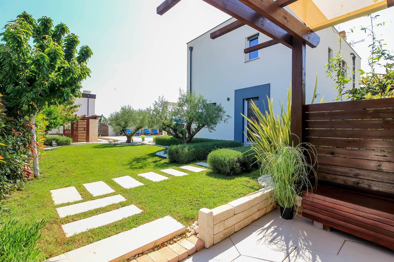 Villa für 8 Personen mit Balkon in Sisan, Südküste Istrien