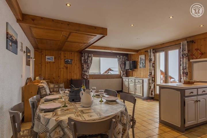 Chalet pour 4 personnes, avec terrasse à Crest-Voland - 2