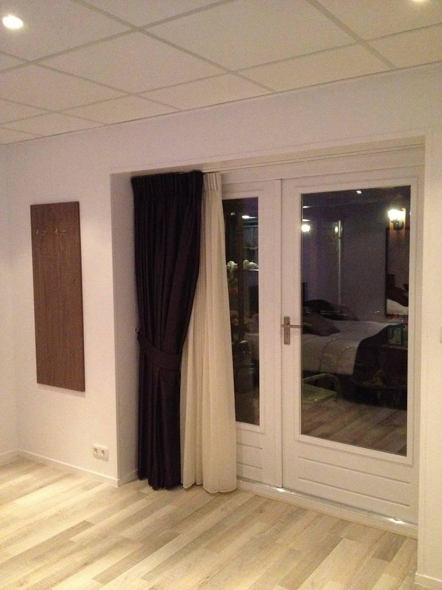 Studio entier, Comfortable studio for 2 people, centrally located in Domburg, with a private terrace in Dombourg, Walcheren
