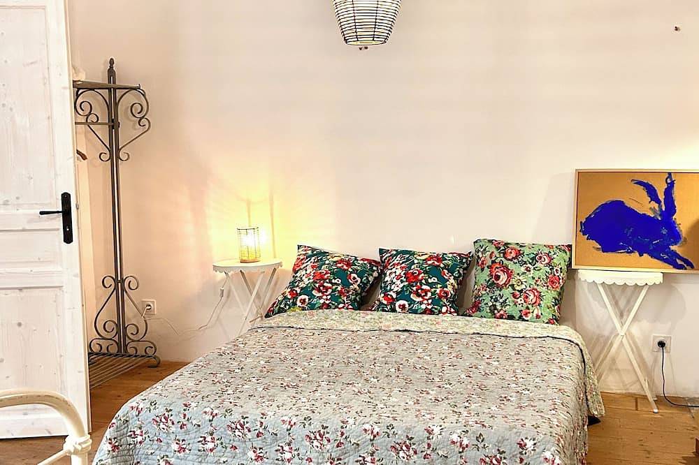 Lodging between Sète and Montpellier in Pignan, Côte d'Améthyste