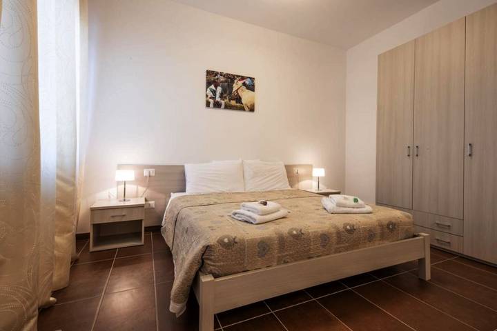 Location de vacances pour 3 personnes, avec balcon et vue à Serralunga d'Alba - 4