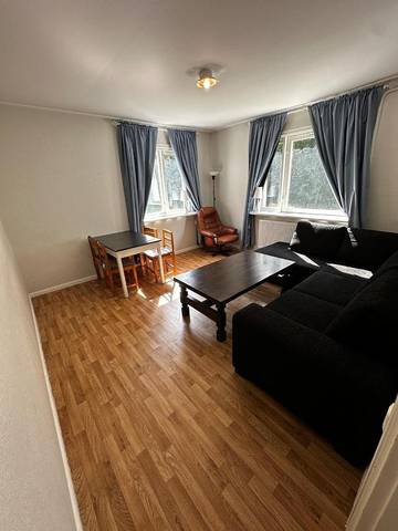 Gîte pour 2 personnes, avec jardin, animaux acceptés à Kumla
